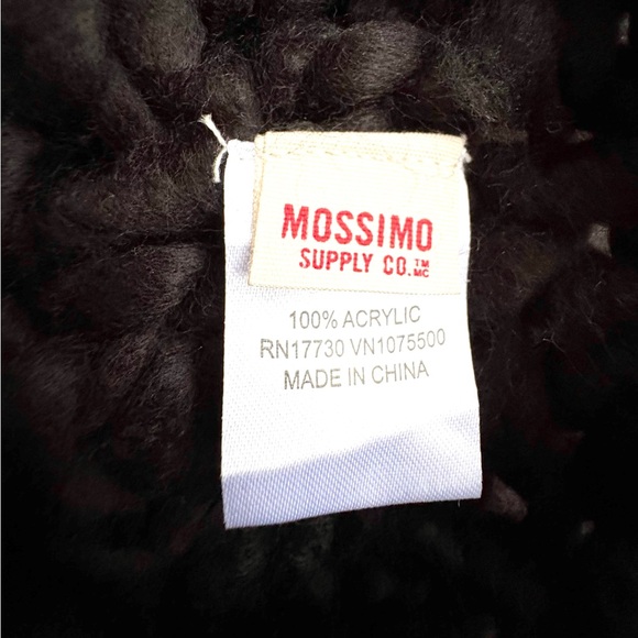 NWOT Mossimo Chunky Knit Infinity Scarf Charcoal - Picture 7 of 7